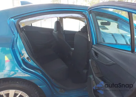 2018 Subaru Impreza Premium z USA, uszkodzony, nr VIN 4S3GKAB69J3613167